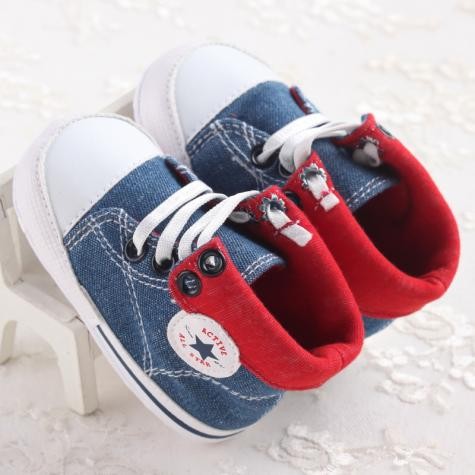 پاپوش پسرانه 50068 سایز 0 تا 12 ماه مارک CONVERSE