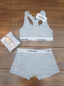 ست نیم تنه شورتک برند Calvin klein کد 407079