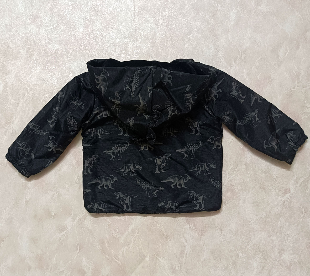 کاپشن بارانی طرح دایناسور طوسی برند MICKMACK کد2204392