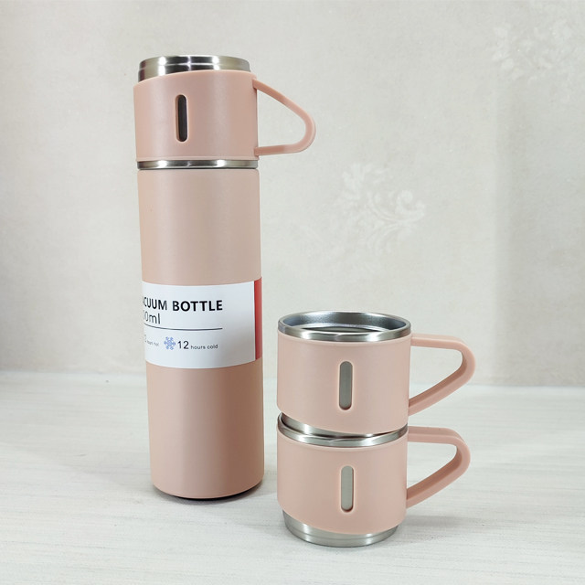 801996فلاسک مدل کادویی VACUUM FLASK SET به همراه سه عدد لیوان کد 801996