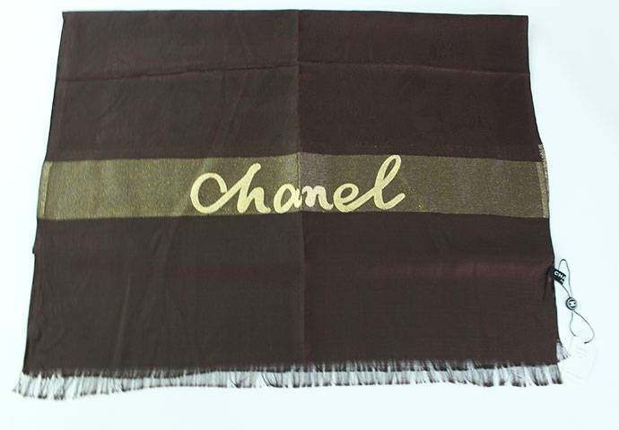 شال مارک دار زنانه 100441 طرح CHANEL