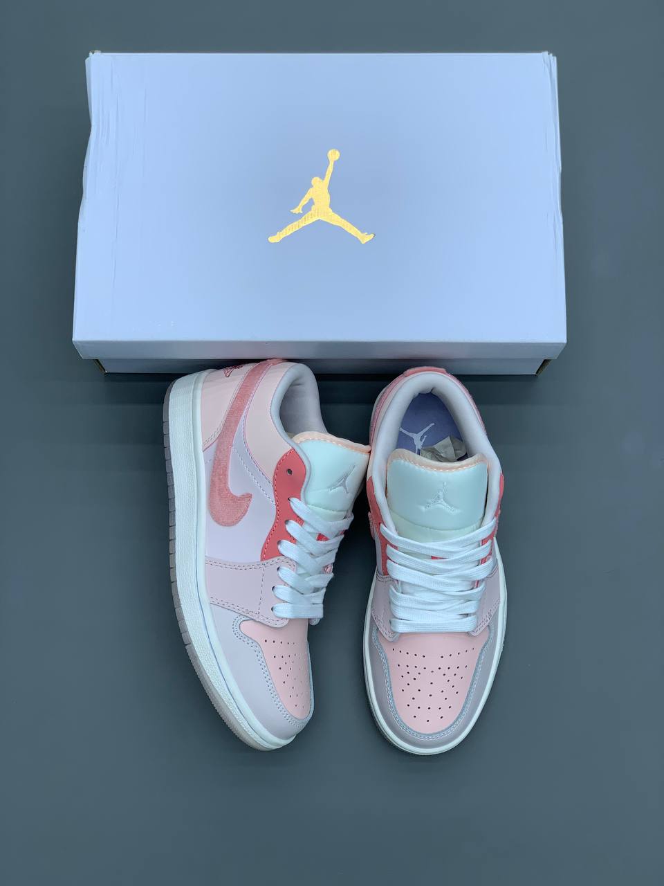 کفش زنانه NIKE AIR JORDAN1 کد 415599